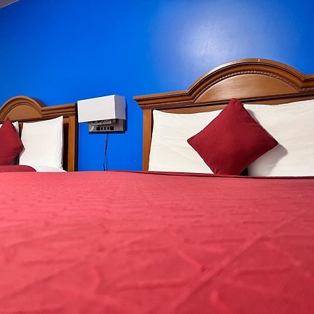 Midway Motel Guthrie Center Luaran gambar